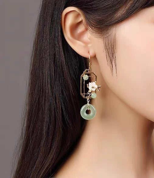 Elegant Green Jade Earrings Pure Natural Stone Crystal