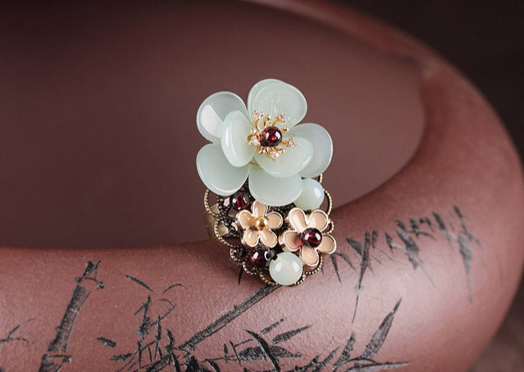 Green Agate Garnet Crystal Flower Ring