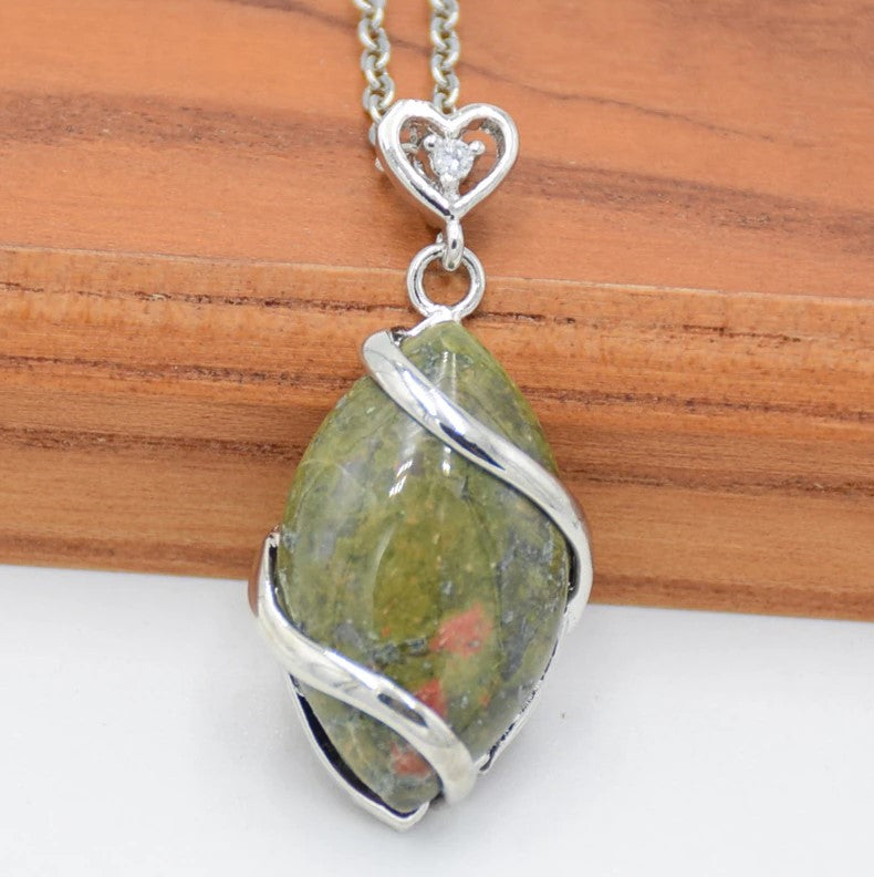 Natural Stone Pendant Necklace Horse Eye Shape Jewelry