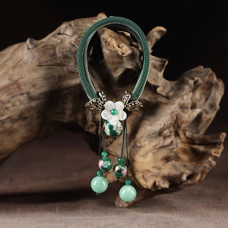 Charming Perfections High Quality Natural Green Jade flower bracelet Jewelry with wooden art background Pure Natural Stone Crystal Beauty Jewelry. Perfect for Birthday Gifts, Anniversary, Black Friday, Christmas, or any Occasion. Perfect Present for a Loved one. Fashion and Style. Very Fashionable for that special someone.