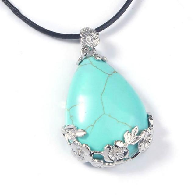 Teardrop Flower Stone Pendants Necklace Exquisite